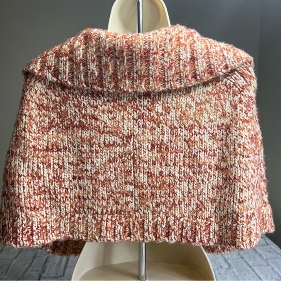 Ann Taylor wool poncho, cape - Picture 2 of 12